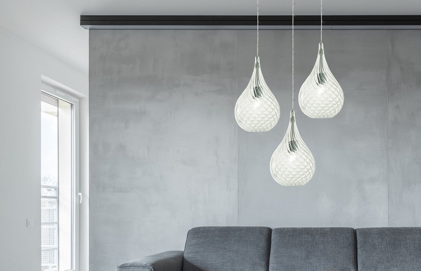 Clear Light Fixture - Les Trois Pyramide