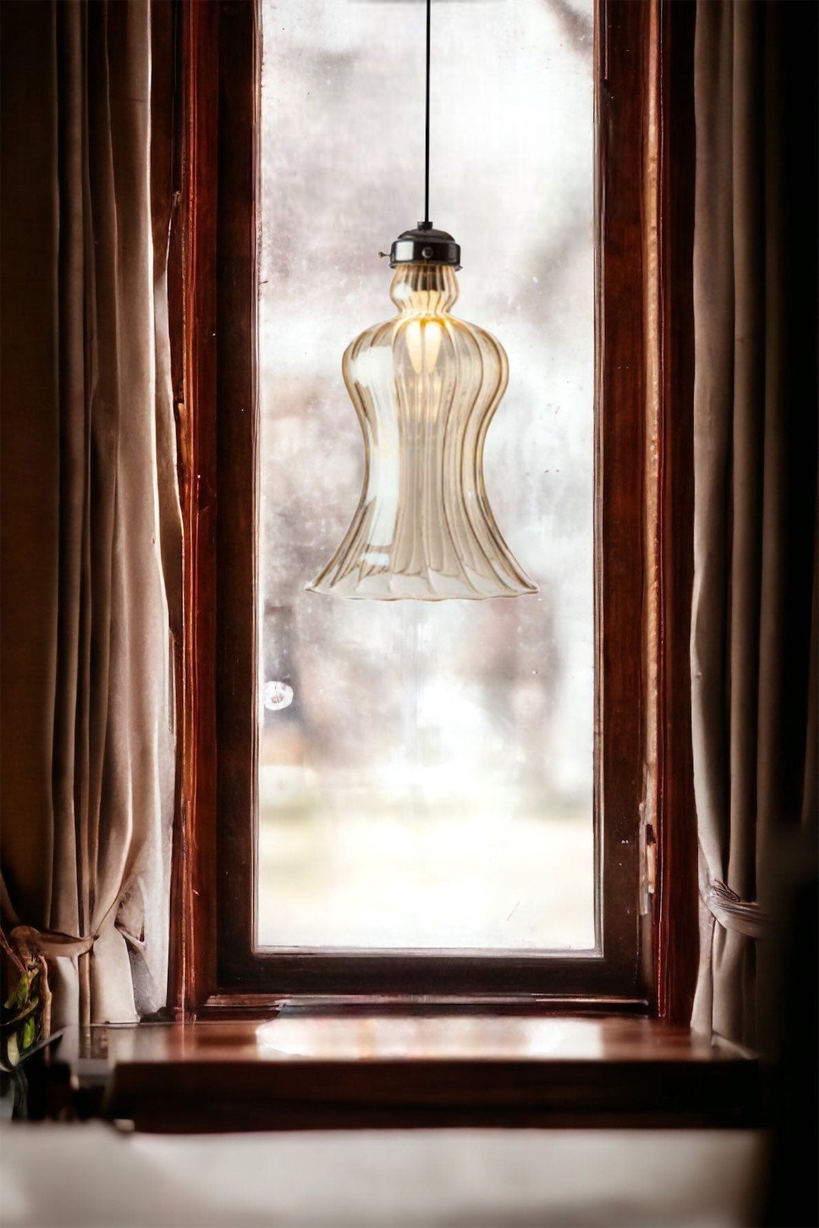 Dancer Blown Glass Light Pendant - Les Trois Pyramide