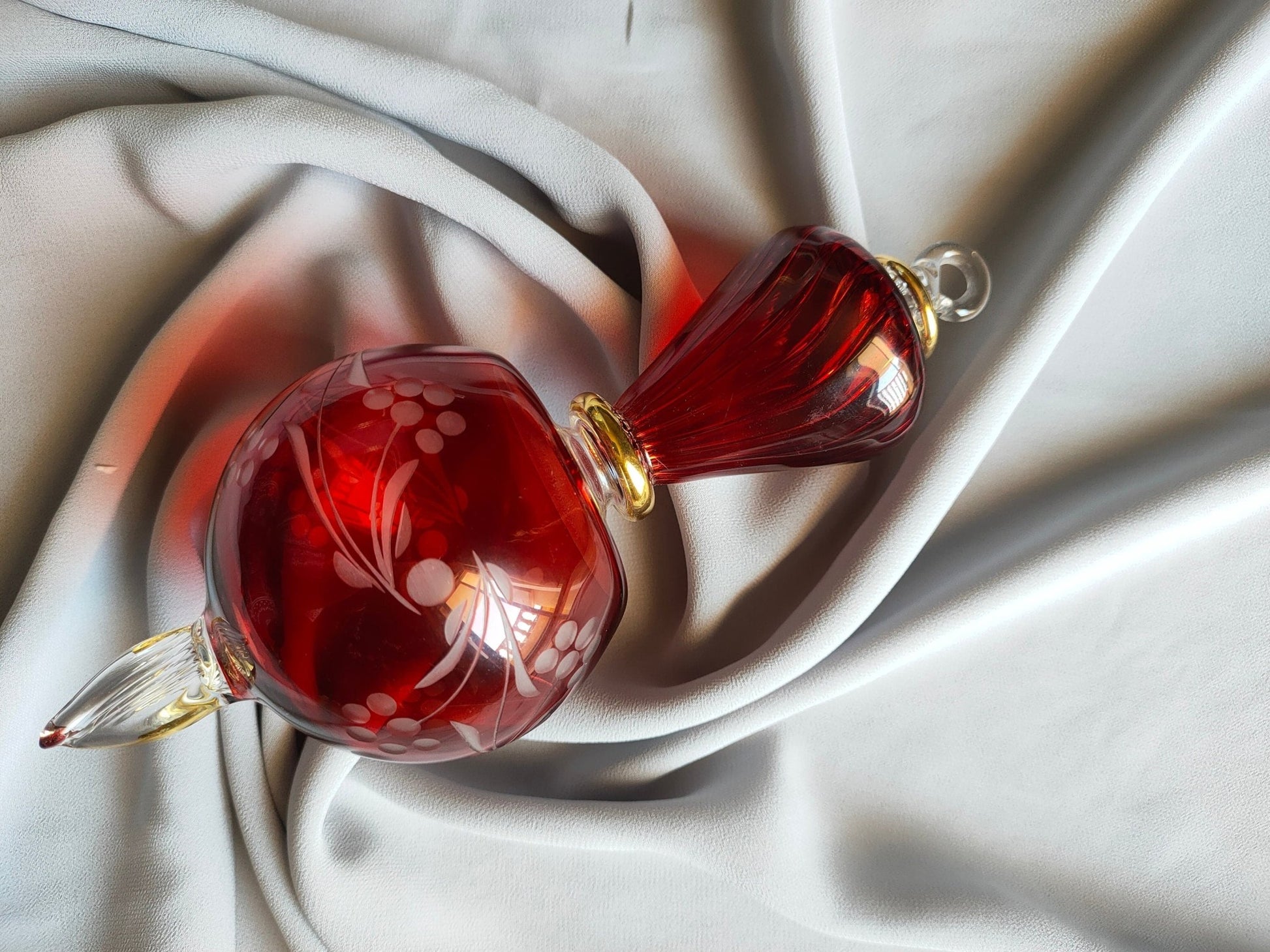 Egyptian Phoenix Tree Topper - Les Trois PyramideEgyptian Phoenix Tree Topper - Les Trois Pyramides