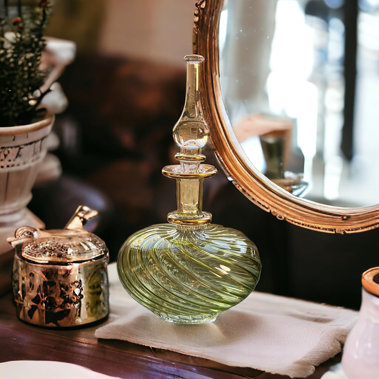 Green Ribbed Blown Glass perfume Bottle with stopper and 14K Gold | Les Trois Pyramides