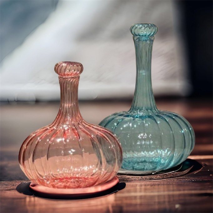 Halloween Glass Pumpkin Decanter, Pumpkin Glassware, Blown Glass Pumpkin, Large Glass Pumpkin, Halloween Decorations, Halloween Table Decor - Les Trois Pyramides