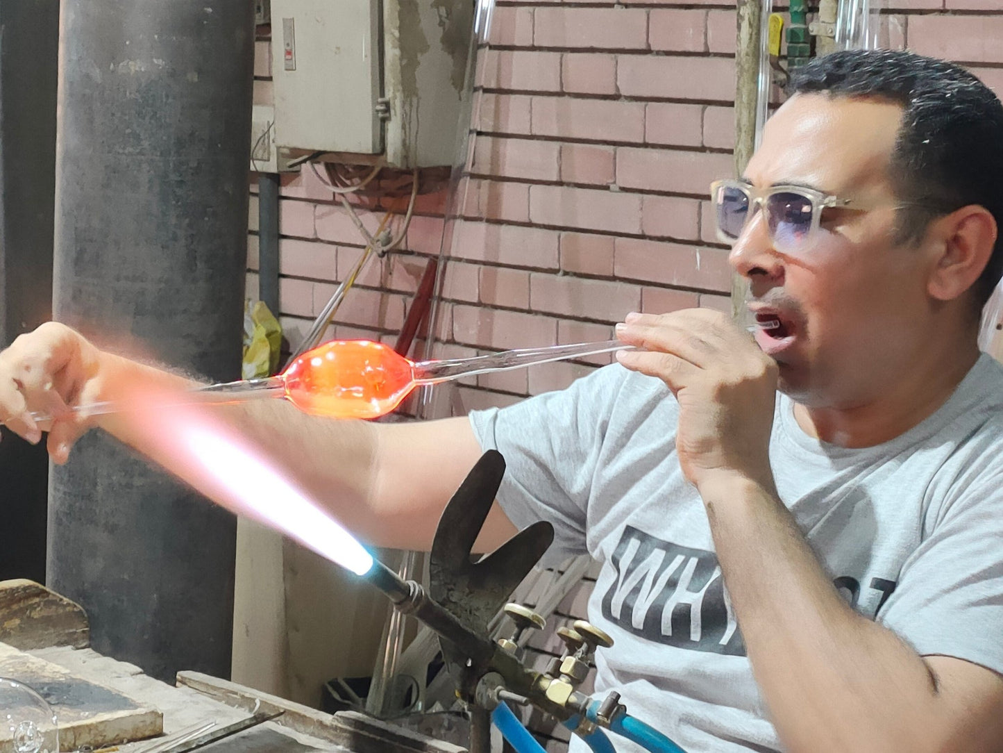 making of the Hand-Blown Red Glass Christmas Ornament β Engraved Floral Design for Elegant Holiday Decor | Les Trois Pyramides
