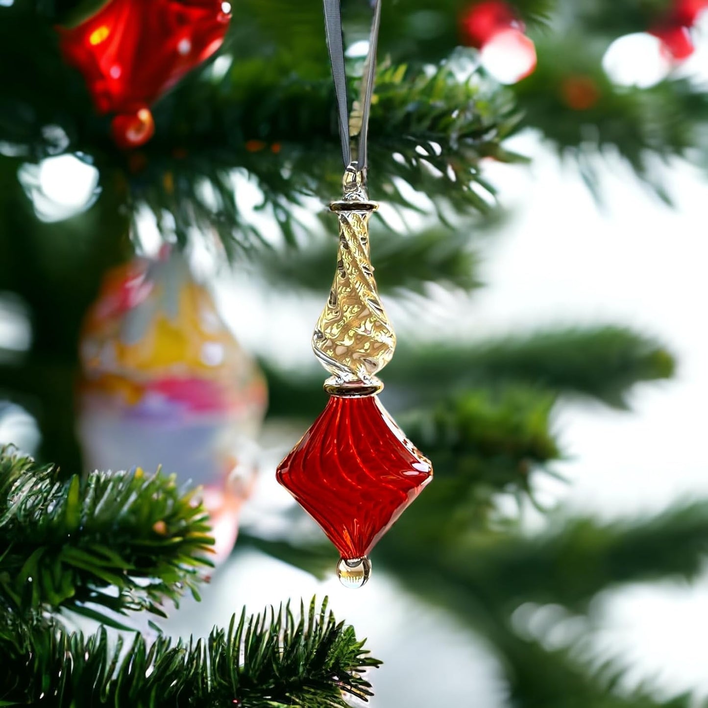 Egyptian Unique Christmas Tree Hand-Blown "Red" - Les Trois Pyramides