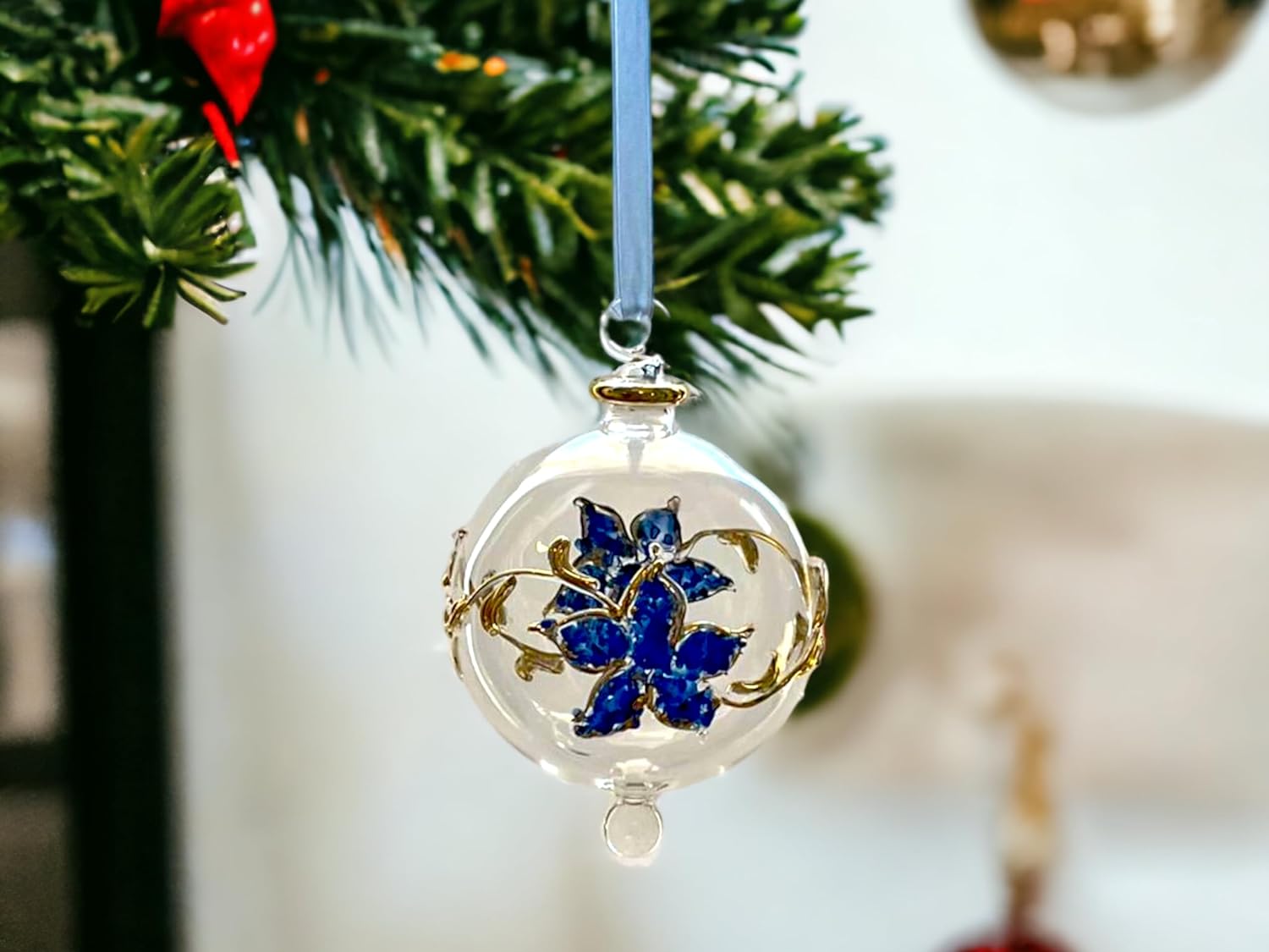 Hand-Blown Glass Christmas Ornament for Xmas Decorations - Les Trois Pyramides