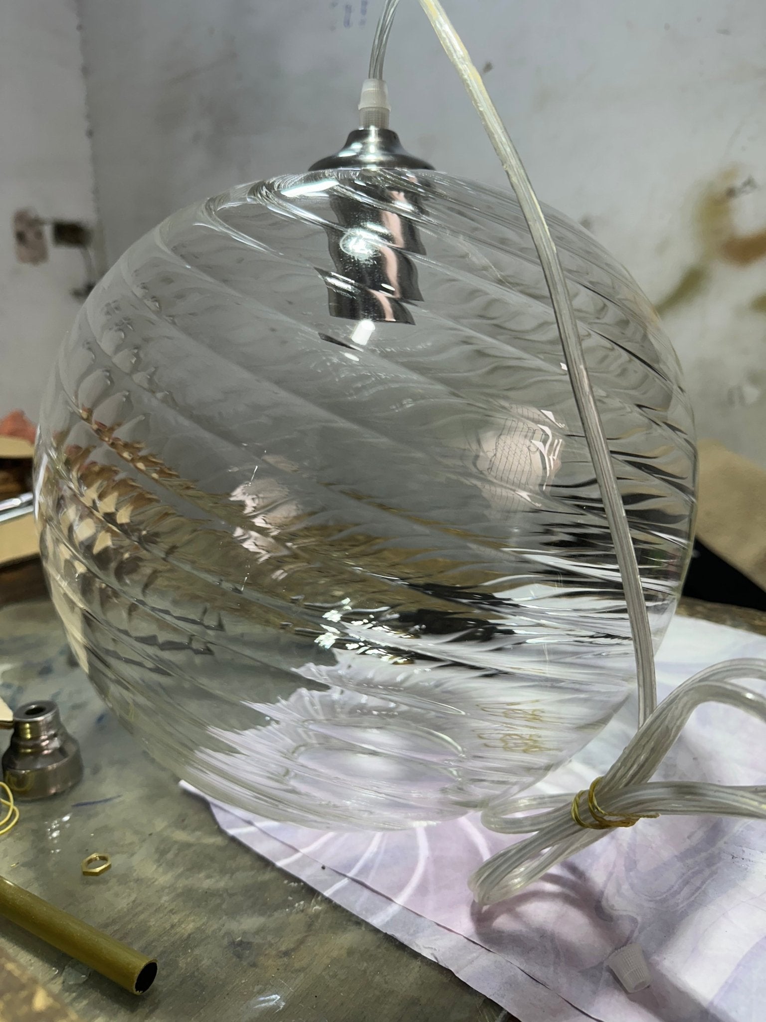 Light Fixture Round with Ripple and Swirl Ribbed Glass clear Glass - Les Trois Pyramides