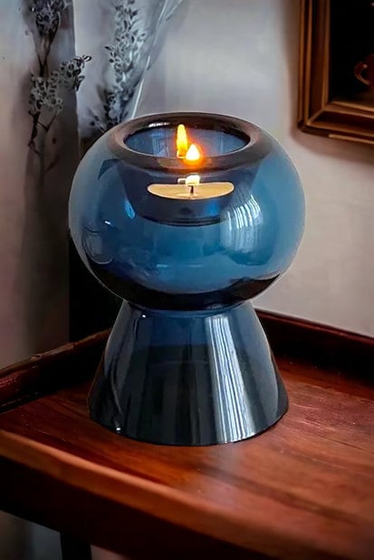 Minimalist Mushroom Blown Glass Candlestick Holder - Les Trois Pyramides