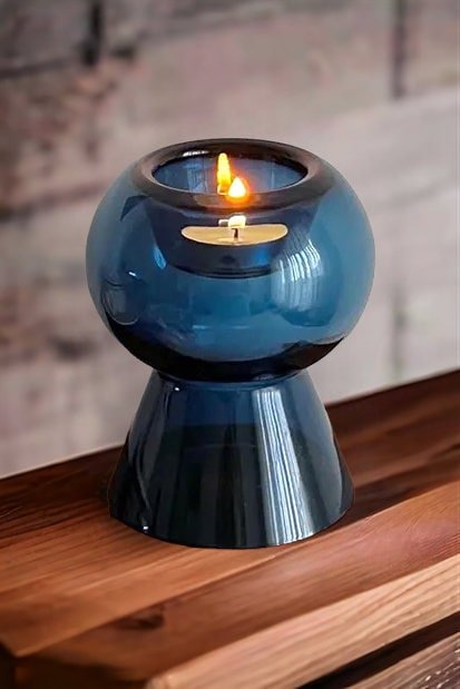 Minimalist Mushroom Blown Glass Candlestick Holder - Les Trois Pyramides