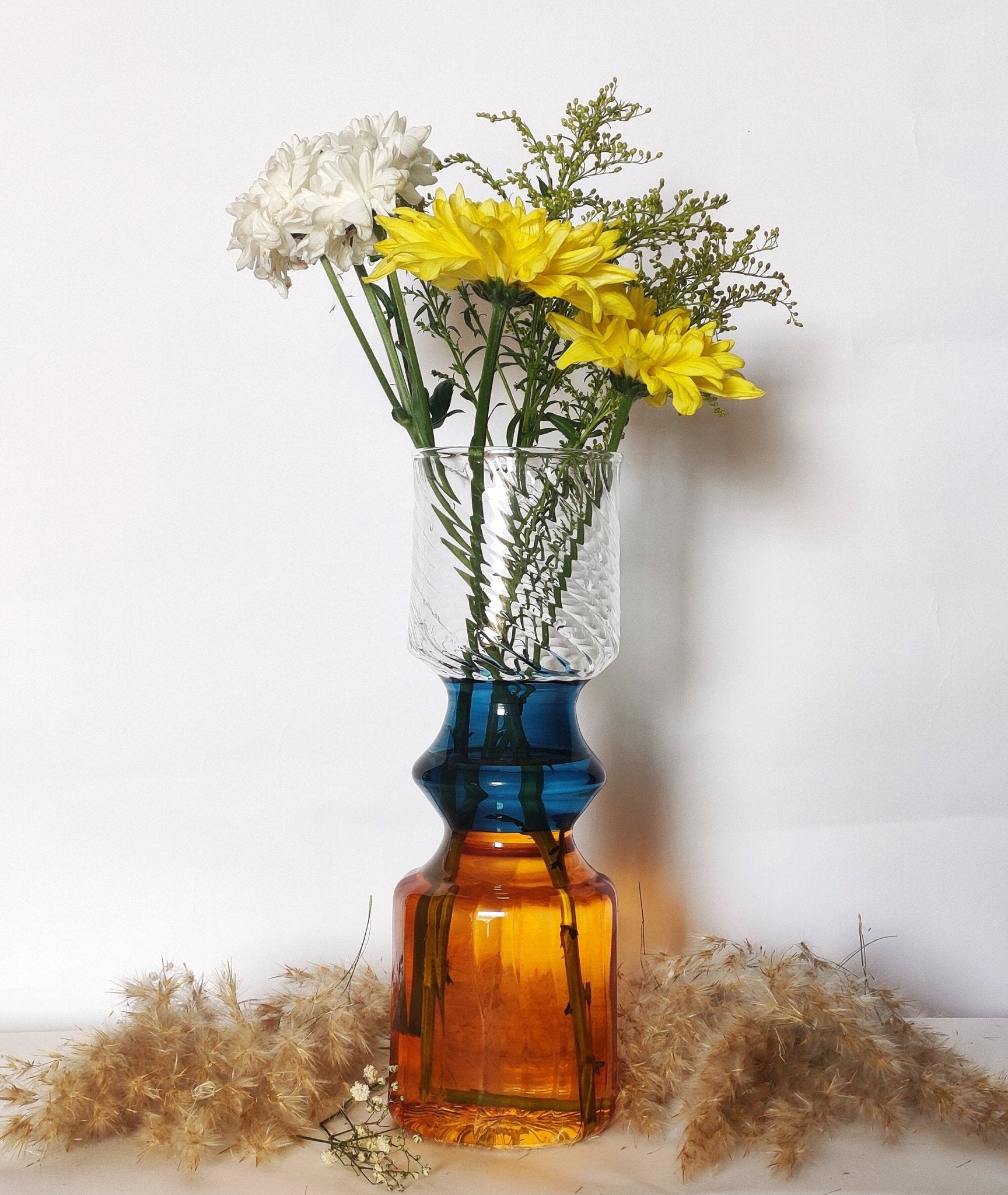 Modern Handcrafted Multicolored Glass Vase for Stylish Floral Displays | Les Trois Pyramides