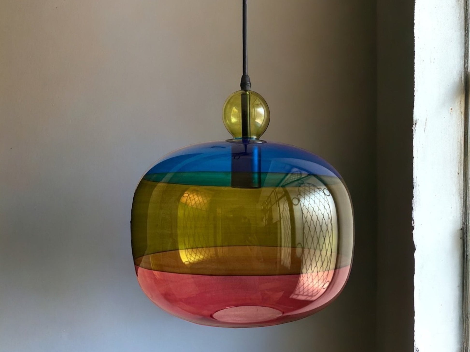 Blown Glass Multicolored Light pendant | Les Trois Pyramides