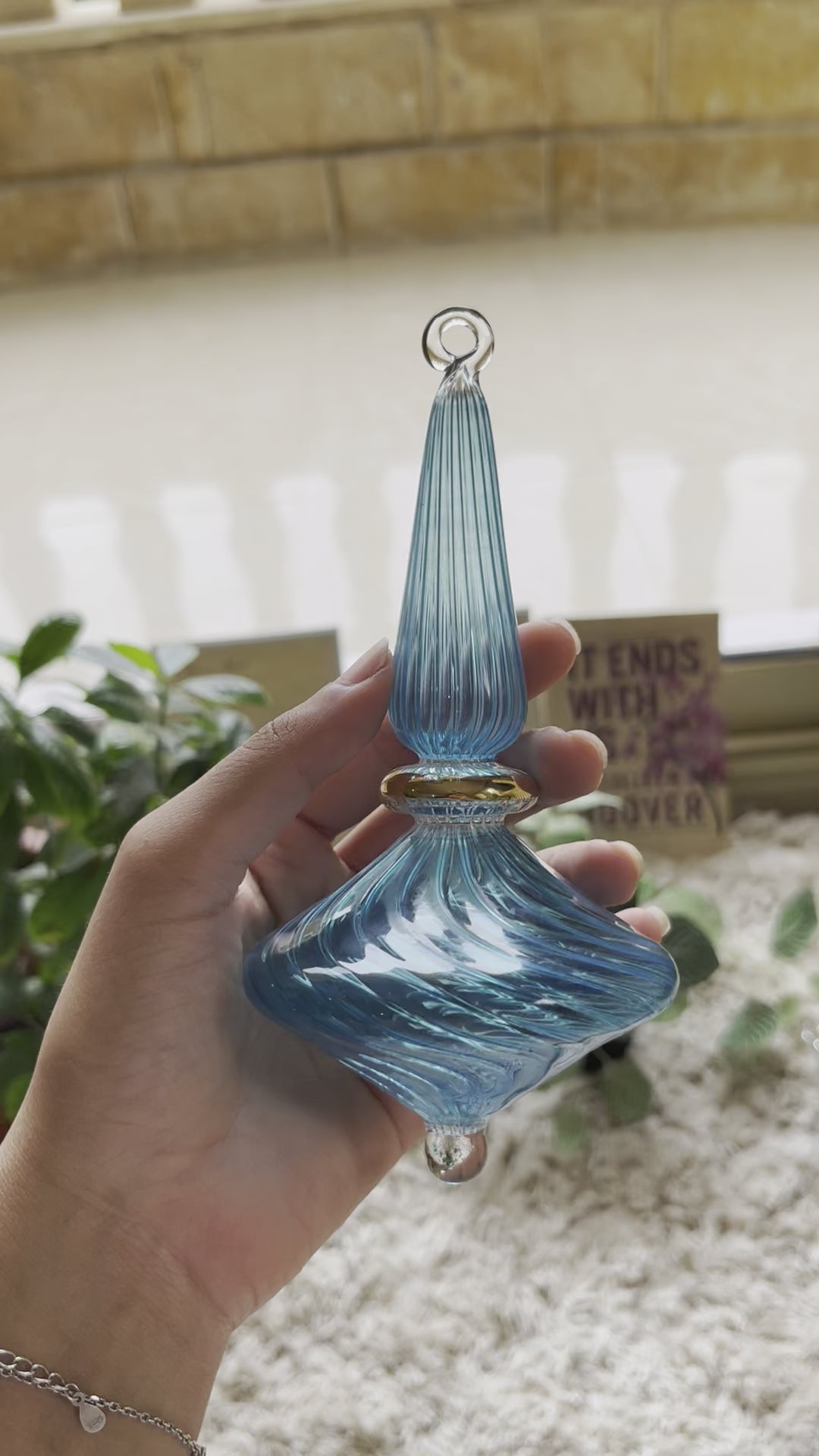 Turquoise Ribbed Tree Topper Ornament for Christmas Tree Decorations | Xmas Holiday Handmade Gift | Handblown Hand Painted Egyptian Ornament - Les Trois Pyramides