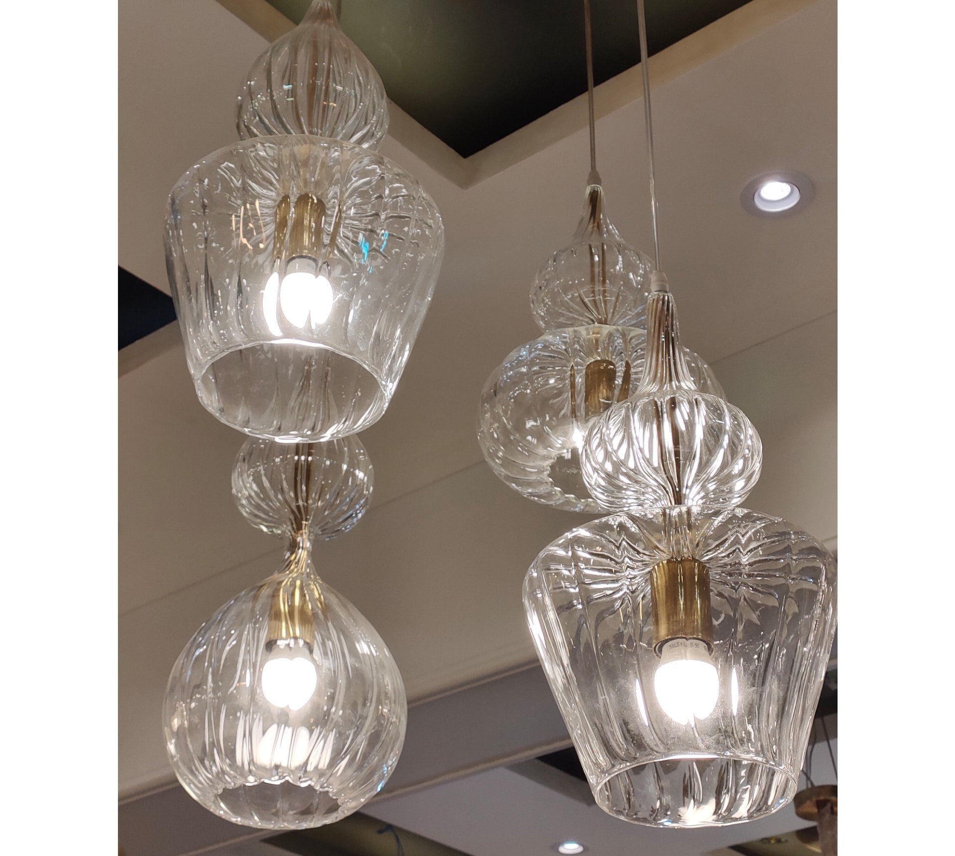 Set of 4 Hand Blown Glass Pendant - Les Trois Pyramides