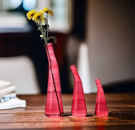 Set of 3 Red Art Deco Vases , Hand Blown Glassware , Blown Glass Vases , Vintage Glass Vase , Colored Glass Vases , Vase for Flowers - Les Trois Pyramides