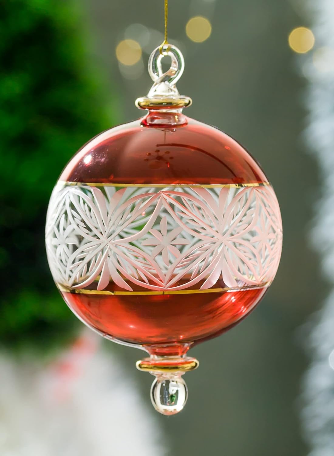 Red and Clear Engraved Glass Christmas Ornament for Christmas Tree Decorations - Les Trois Pyramides