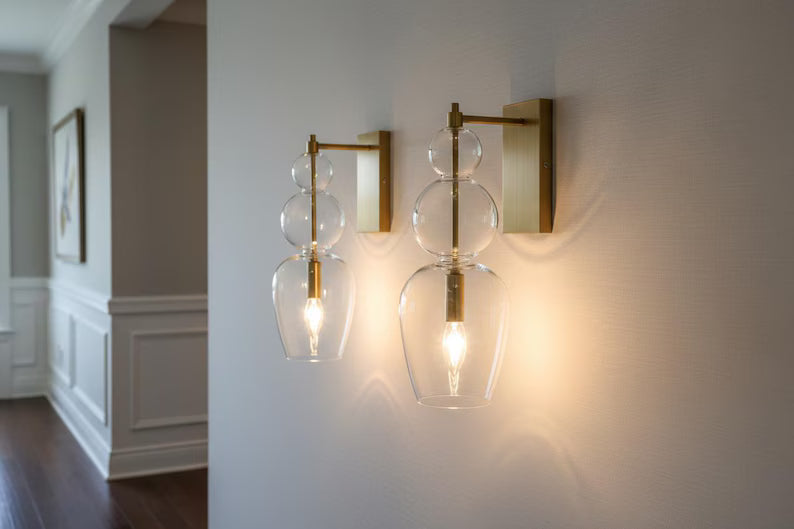 Clear Brass Wall Sconce – Blown Glass Bathroom Vanity Light, Art Deco Bedside Wall Lamp, – Modern Brass Bedside Wall Light Luxury | Les Trois Pyramides