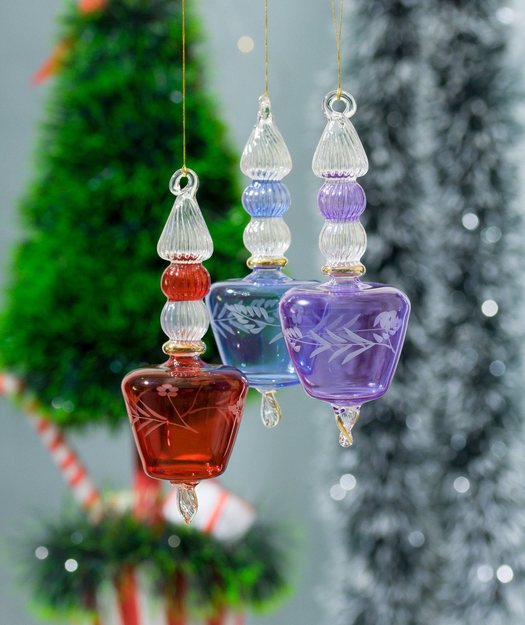 Clear And Blue Tree Topper Ornament - Les Trois PyramideClear And Blue Tree Topper Ornament - Les Trois Pyramides