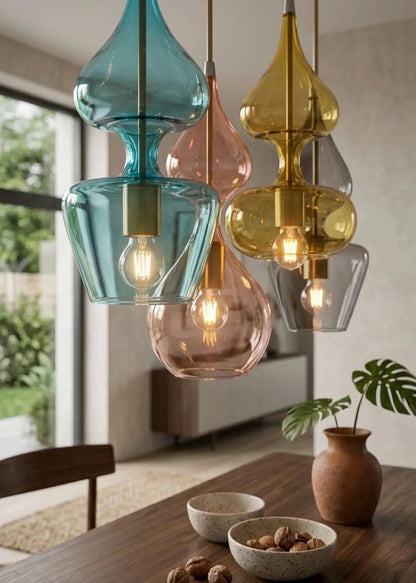 4 Modern pendants lights - kitchen island light | Les Trois Pyramides