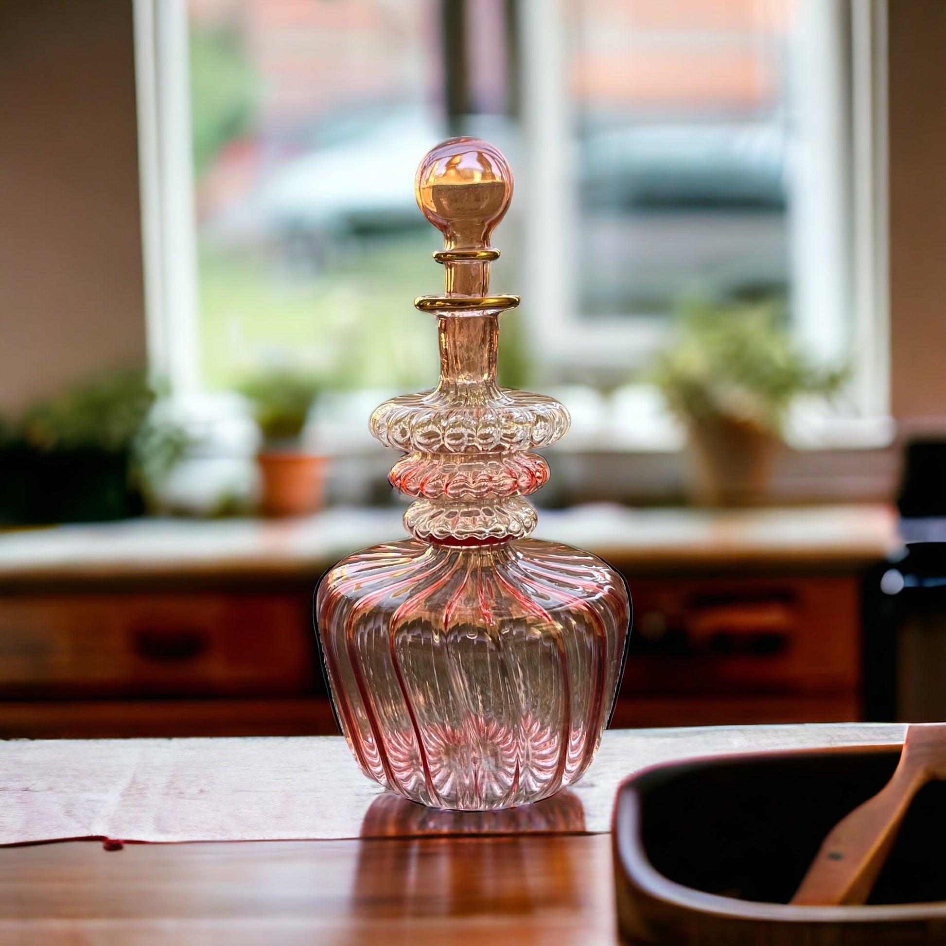 pink Ribbed Glass Bottle with 14K Gold Lining | Les Trois Pyramides