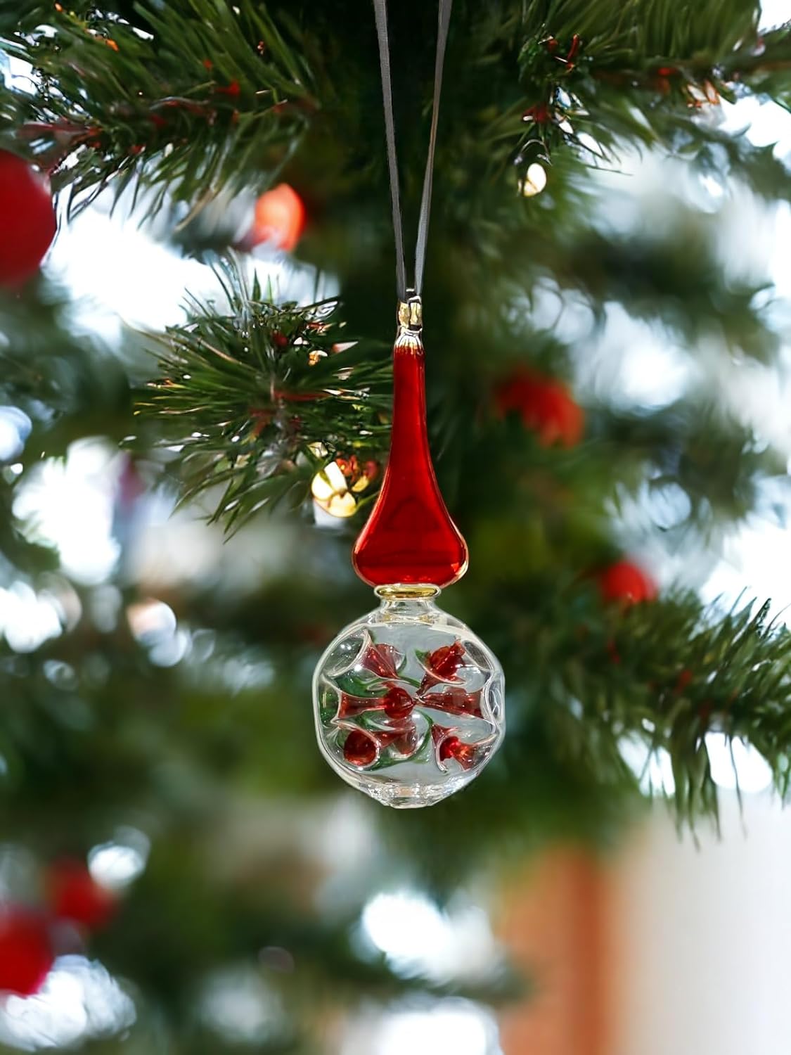 Double Layer Red Hand-Blown Glass Christmas Ornament for Xmas Decorations - Les Trois PyramideDouble Layer Red Hand-Blown Glass Christmas Ornament for Xmas Decorations - Les Trois Pyramides