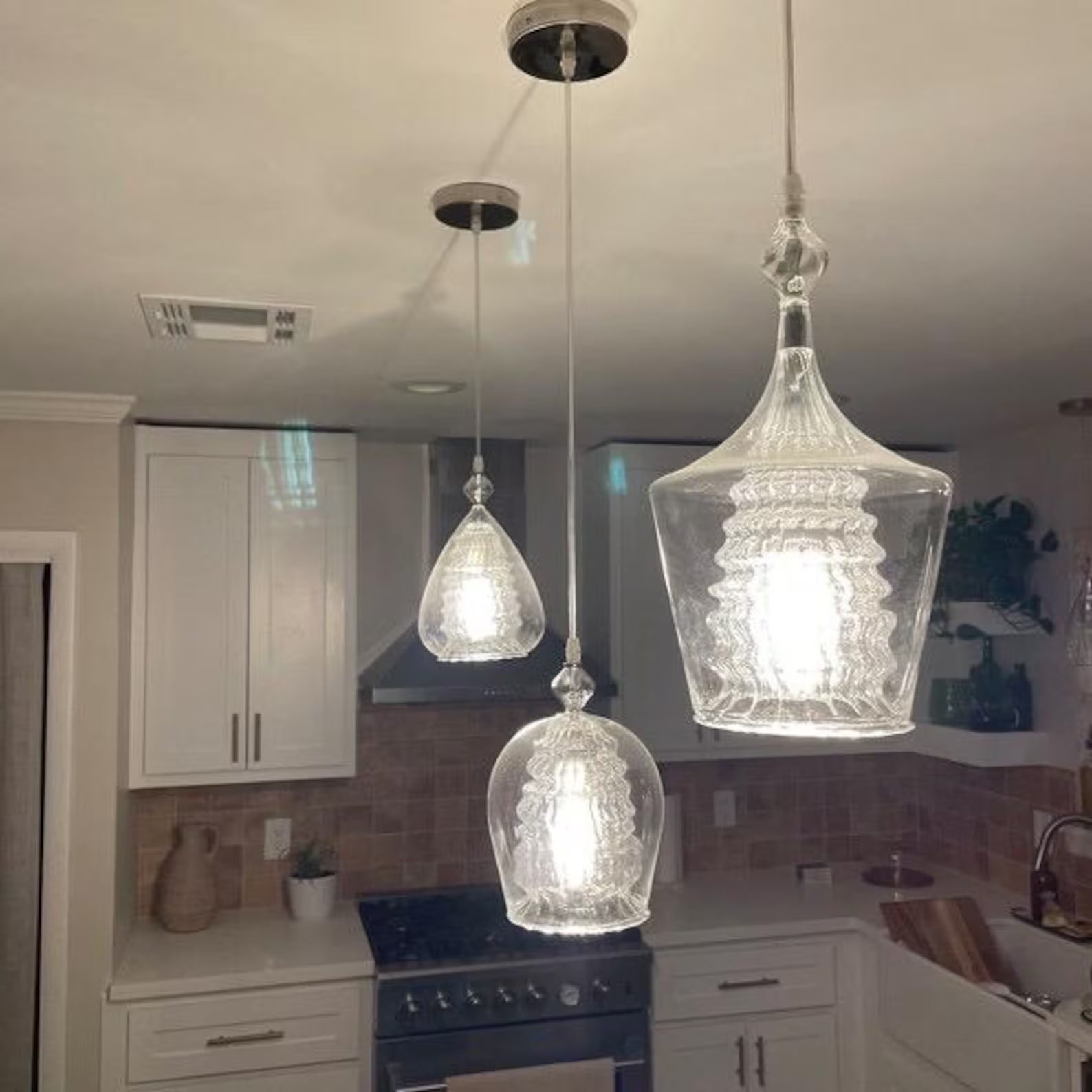 Pendant Light for Kitchen Island - Les Trois Pyramides 