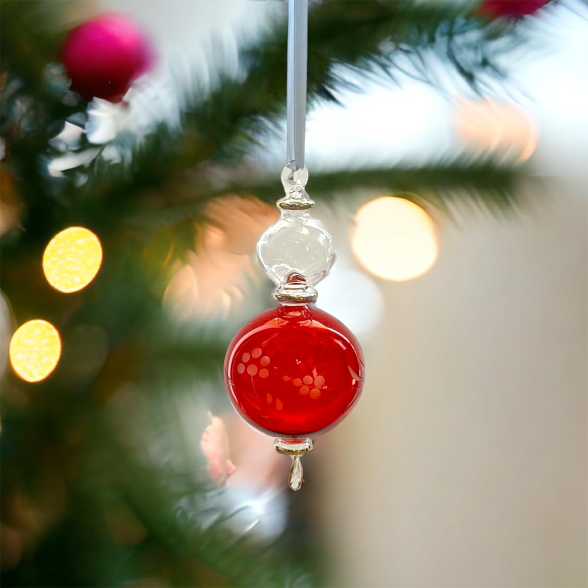 Engraved Red Glass Tree Topper Ornament 14 K Gold - Les Trois Pyramide