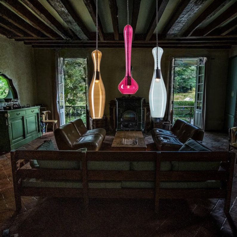 Set of Three Blown Glass Light Pendants for Living Room Decor - Les Trois Pyramides
