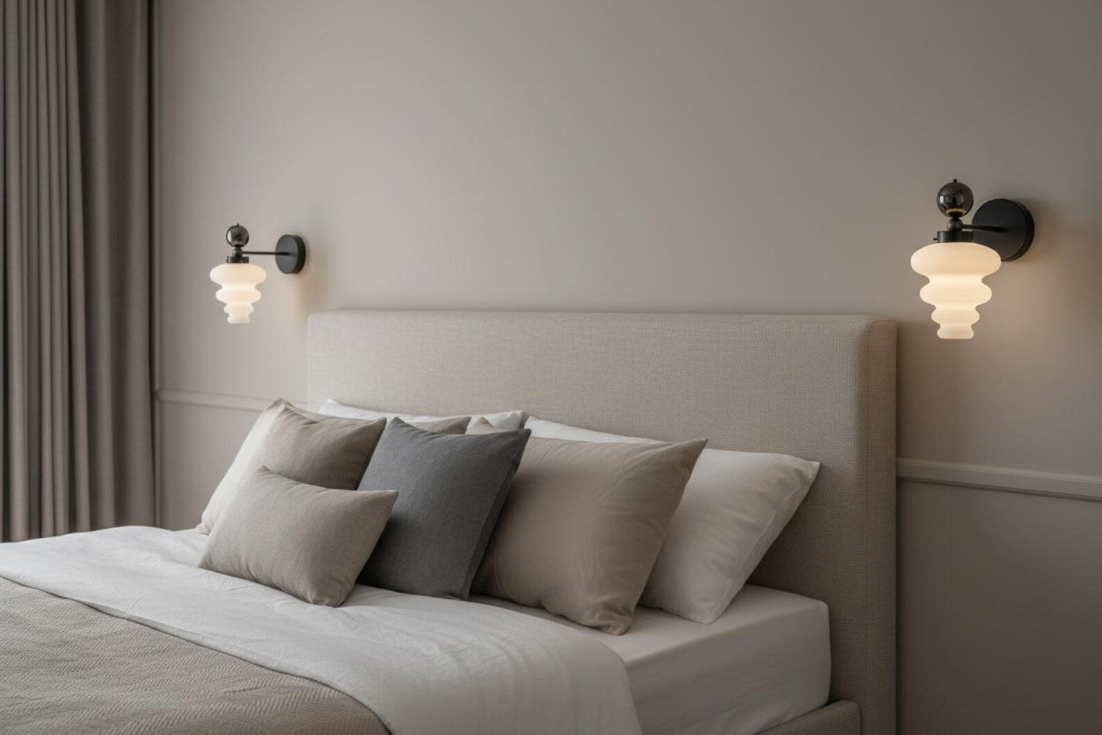 Frosted Glass Wall Sconce with Marble Accent – Handmade Modern Wall Light | Les Trois Pyramides