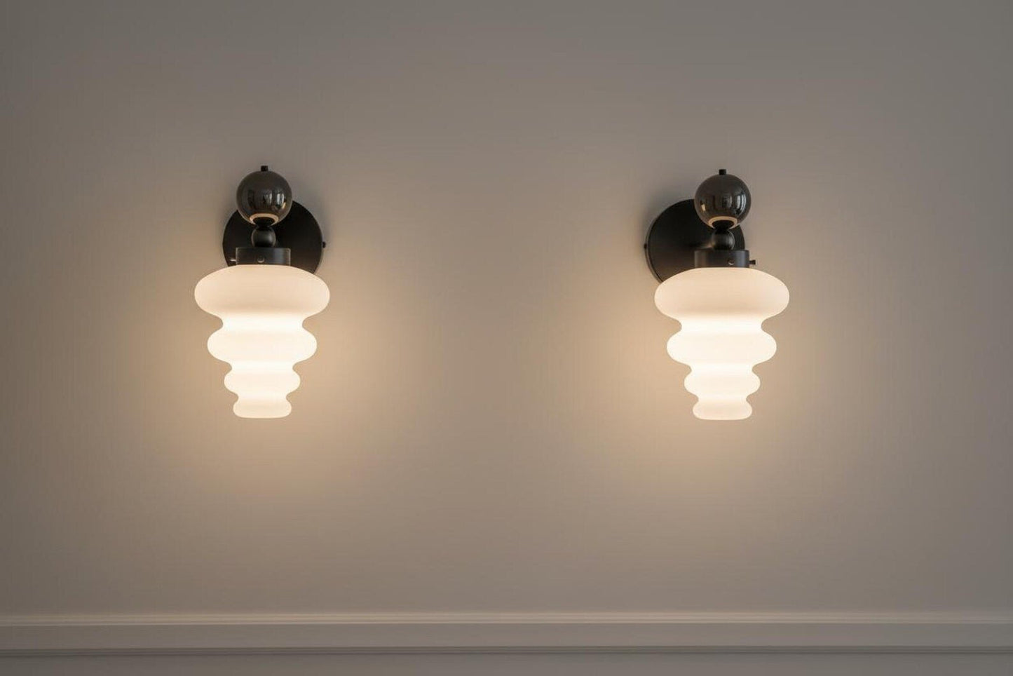 Frosted Glass Wall Sconce with Marble Accent – Handmade Modern Wall Light | Les Trois Pyramides