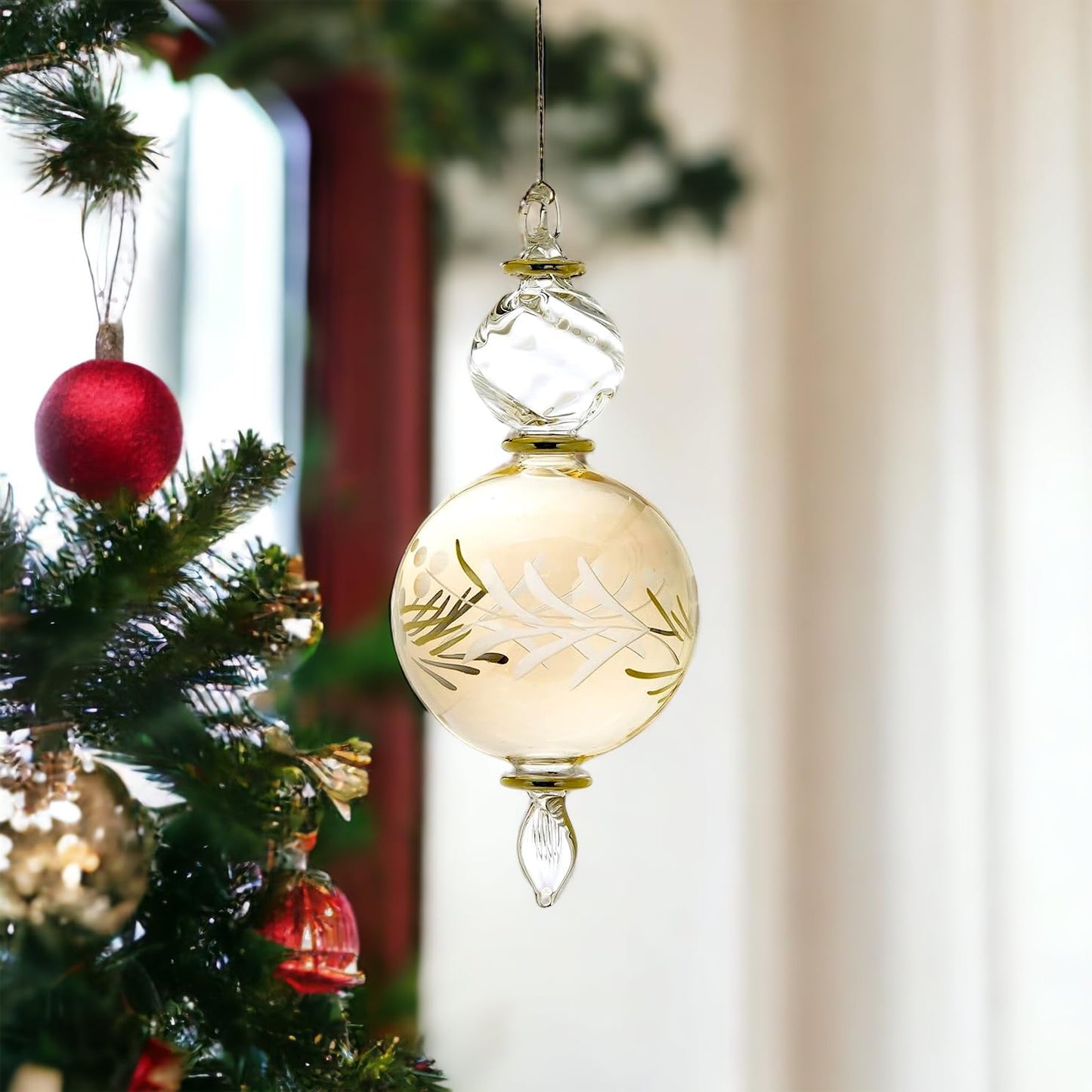 Gold Engraved Blown Glass Christmas Ornament - Les Trois Pyramides