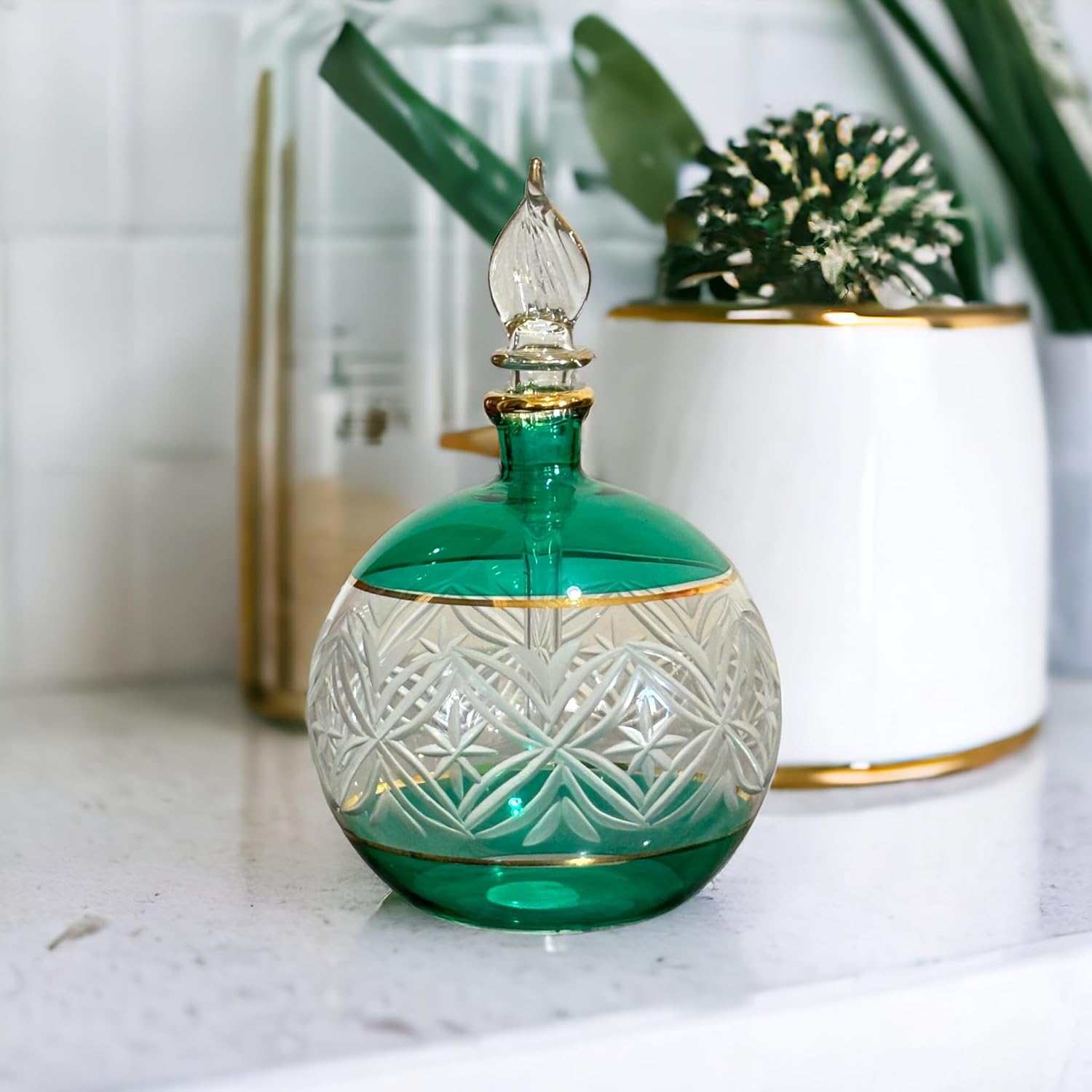 Green Engraved Perfume Bottle with 14K Gold | Les Trois Pyramides