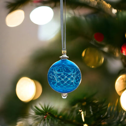 Hand-Blown Blue Glass Ornament with Intricate Etching – Elegant Holiday Tree Decoration