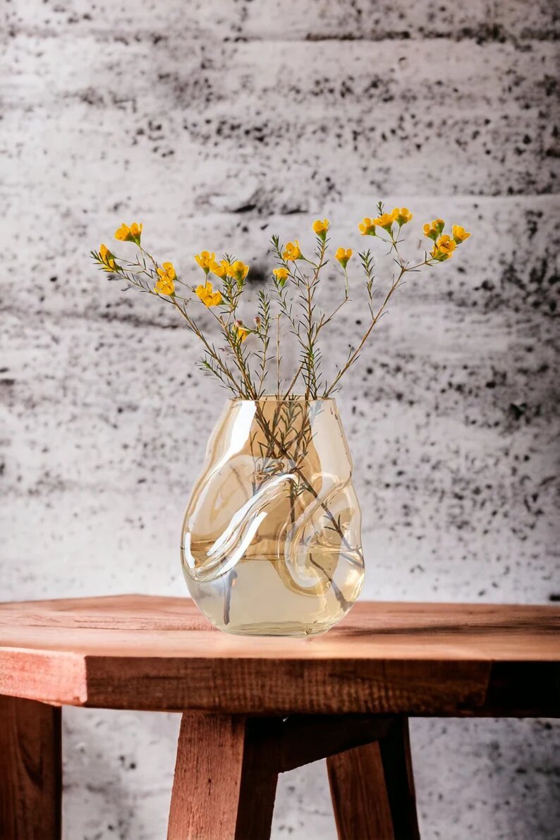 Hand-Blown Gold Glass Vase – Elegant Modern Art Piece for Home Décor | Les Trois Pyramides