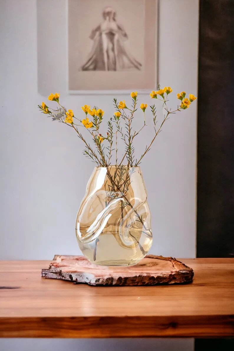 Hand-Blown Gold Glass Vase – Elegant Modern Art Piece for Home Décor | Les Trois Pyramides