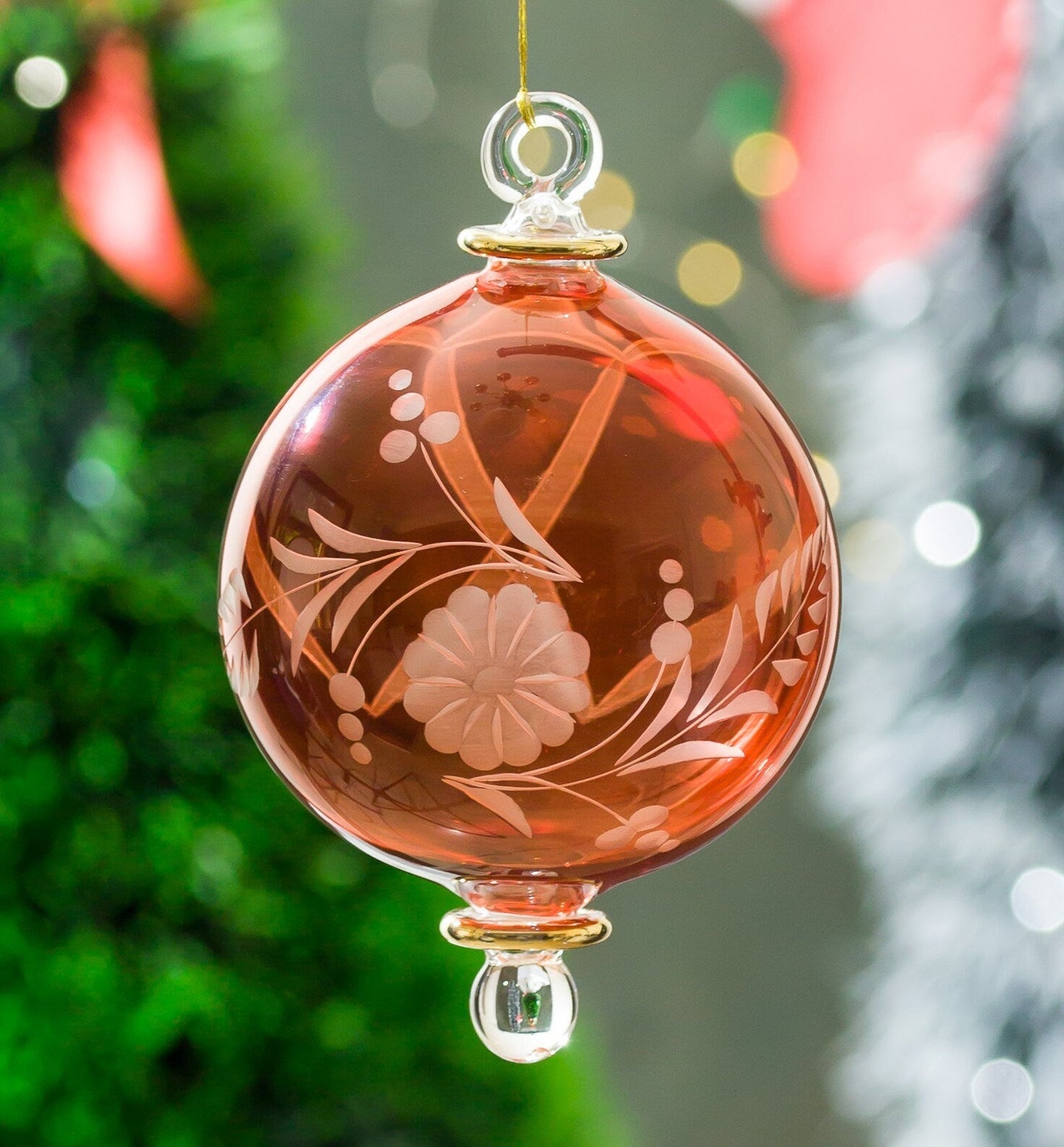 Hand-Blown Red Glass Christmas Ornament – Engraved Floral Design for Elegant Holiday Decor | Les Trois Pyramides