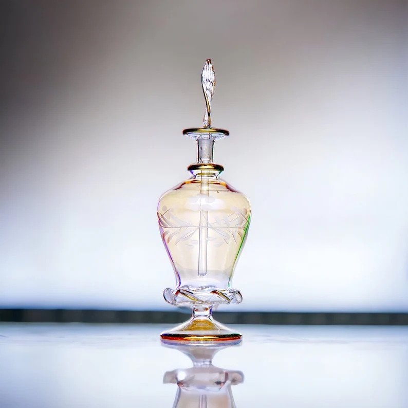 Custom Perfume Bottle - Perfume Bottle Gold - Hand Painted - Colored Glassware - Antique Glassware - Empty Perfume Bottle - Hand Blown Glass - Les Trois PyramideCustom Perfume Bottle - Perfume Bottle Gold - Hand Painted - Colored Glassware - Antique Glassware - Empty Perfume Bottle - Hand Blown Glass - Les Trois Pyramides