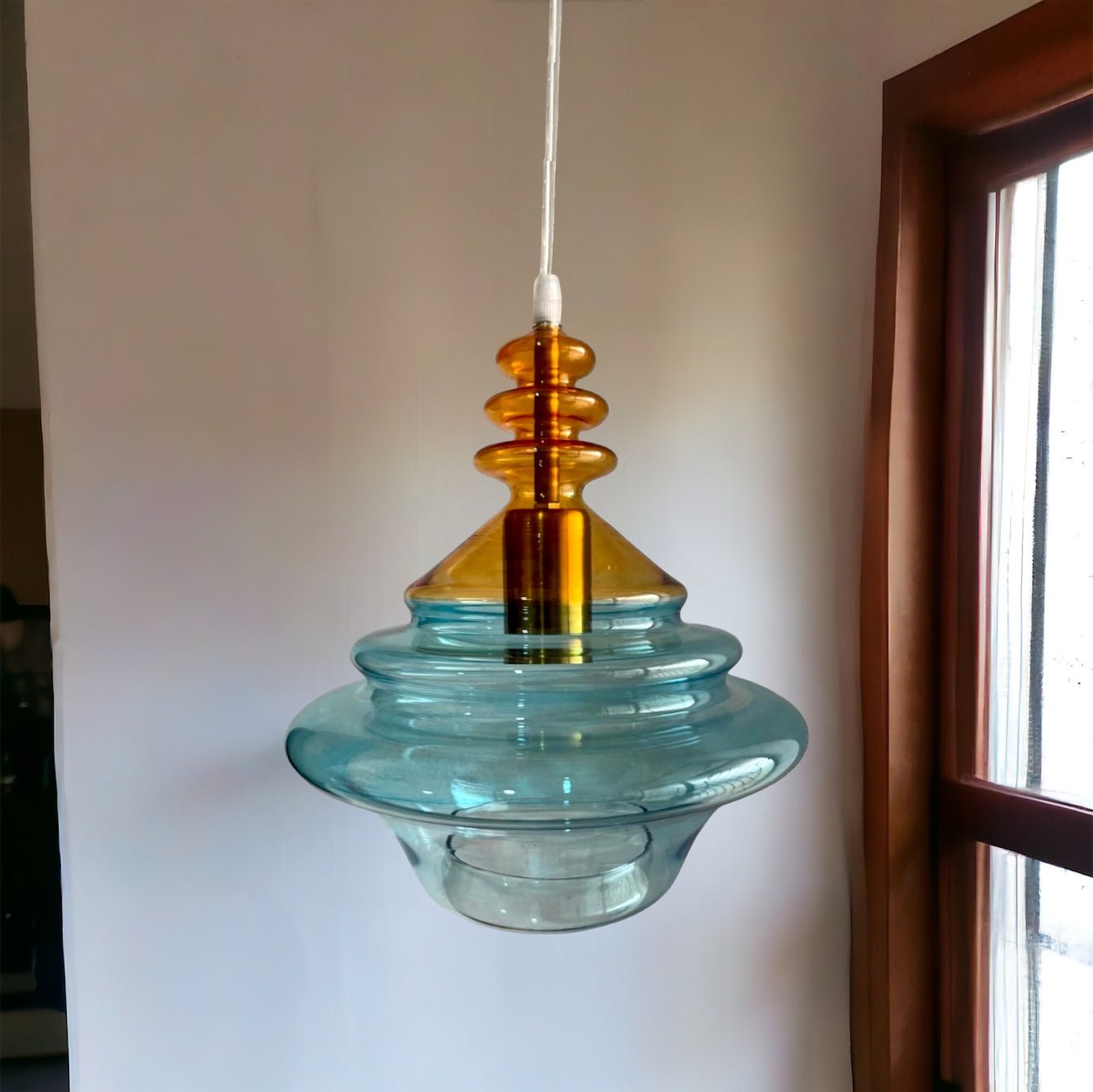 Handcrafted Light Pendant for Kitchen Decor | Les Trois Pyramides