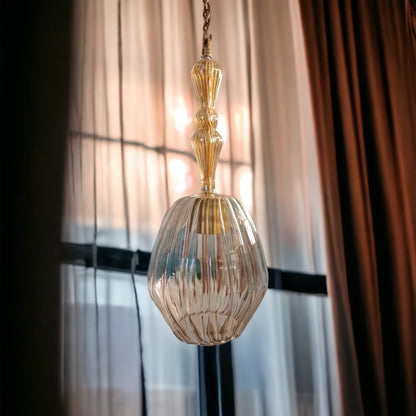 Hand-Blown Glass Pendant Light – Bedroom or Kitchen Island Ceiling Fixture – Modern Glass Lighting
- Les Trois Pyramides