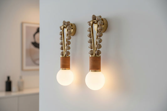 Handcrafted Marble and Brass wall light sconce with unique modern Design | Les Trois Pyramides