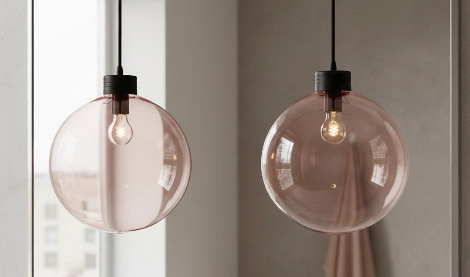 Handmade Pink Ball-Shaped Pendant Blown Glass - Les Trois Pyramides