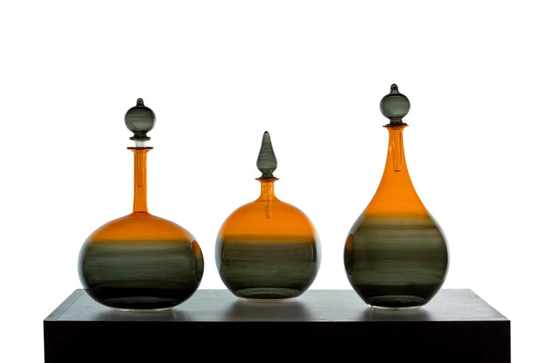 Set of Three Vintage Classic Decanter Bottles with Stopper - Les Trois Pyramides
