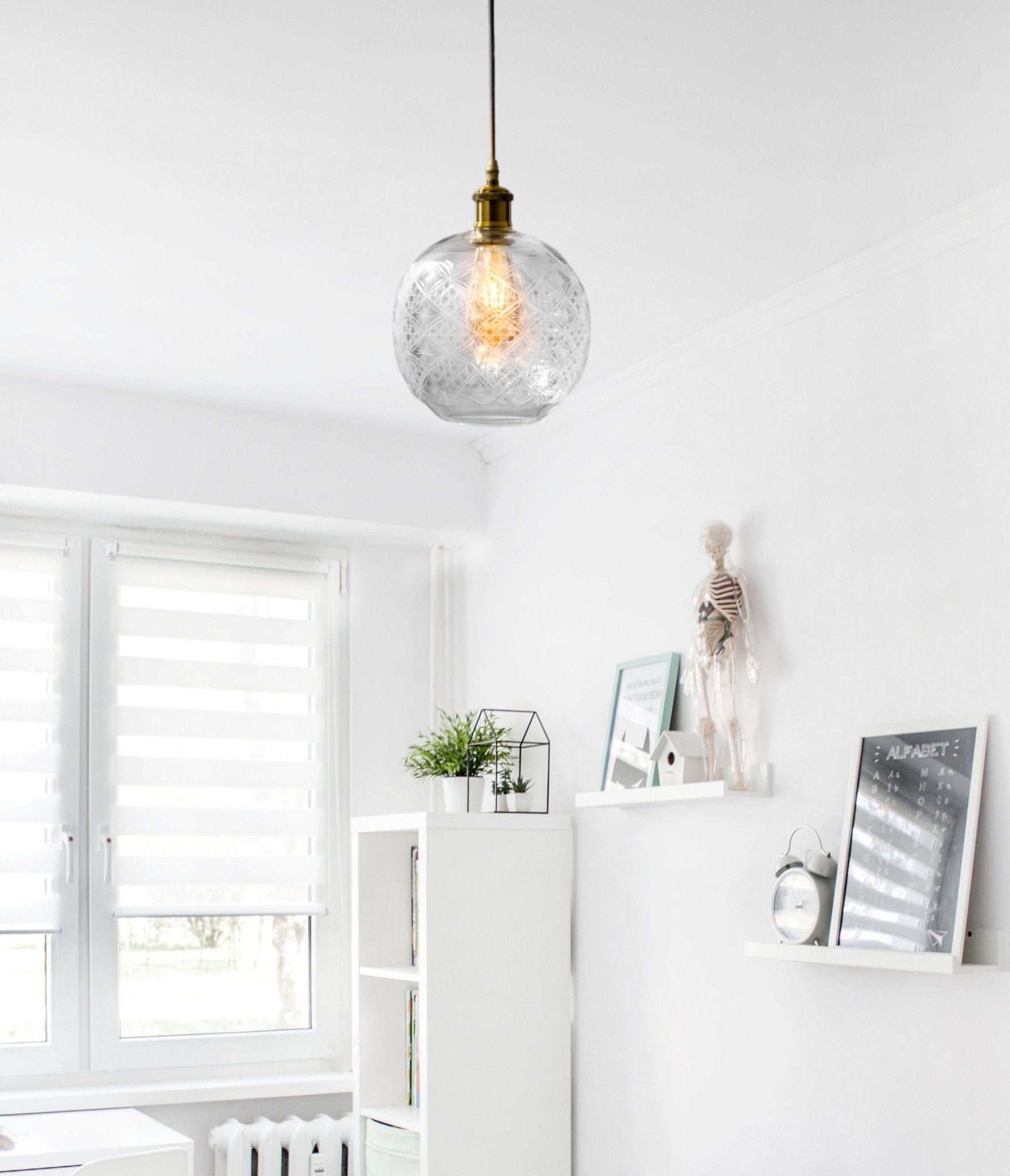 Industrial Pendant Light - Les Trois Pyramides