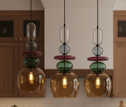 close up pendant lights in kitchen | Les Trois Pyramides