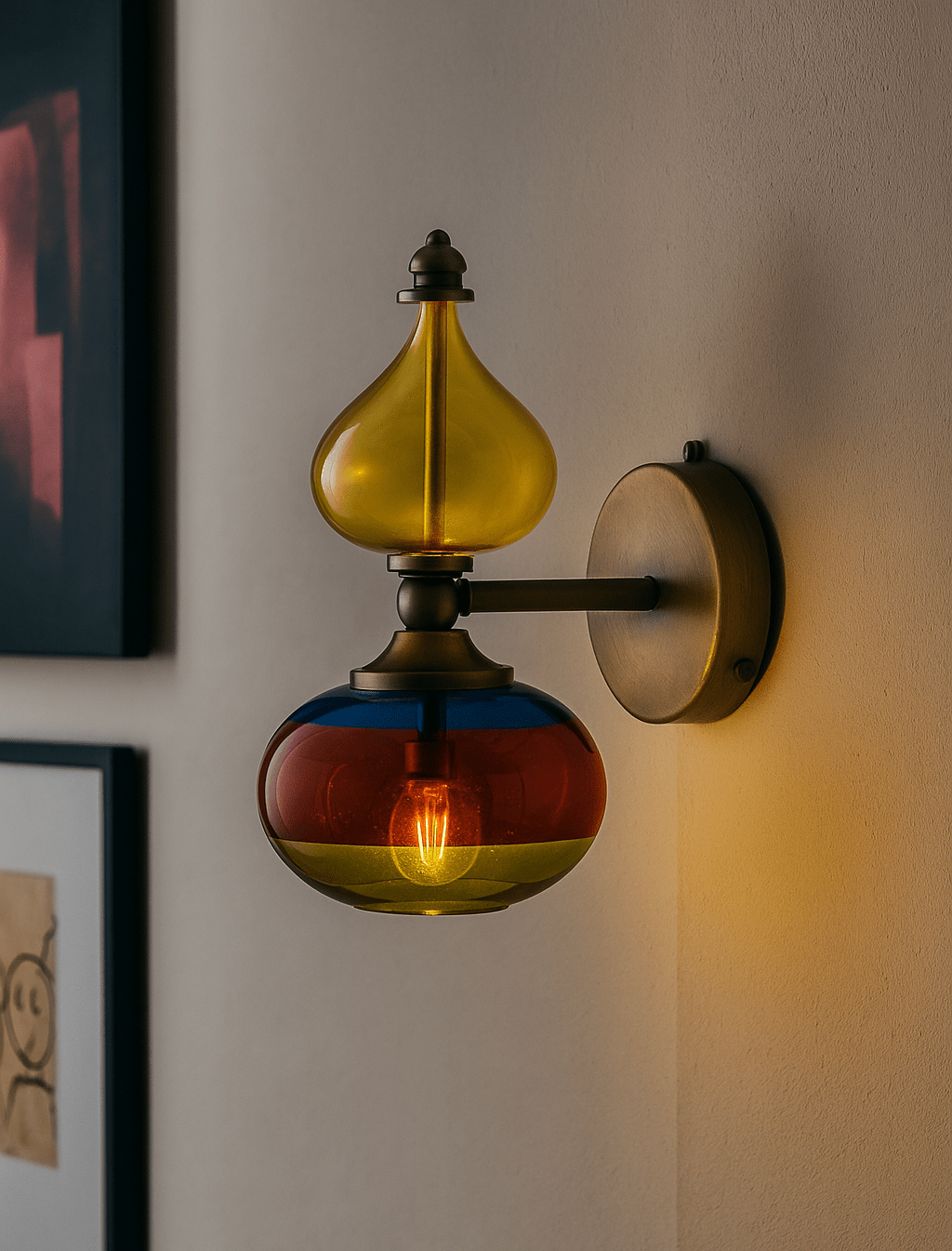 modern wall sconce - Les Trois Pyramides