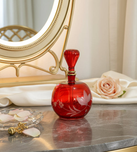 Red Perfume Bottle with 14K Gold | Les Trois Pyramides