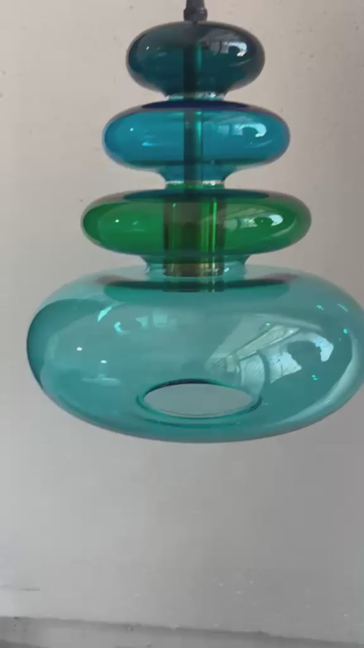 Handblown Glass Pendant Light Set – Custom Hanging Glass Lights for Interior Spaces | Les Trois Pyramides 