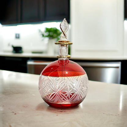 Red Engraved Perfume Bottle with 14K Gold | Les Trois Pyramides