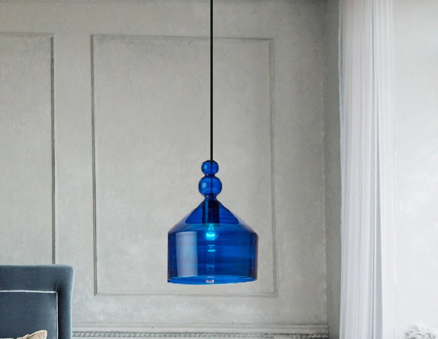 Modern blue Lights  - Les Trois Pyramides 