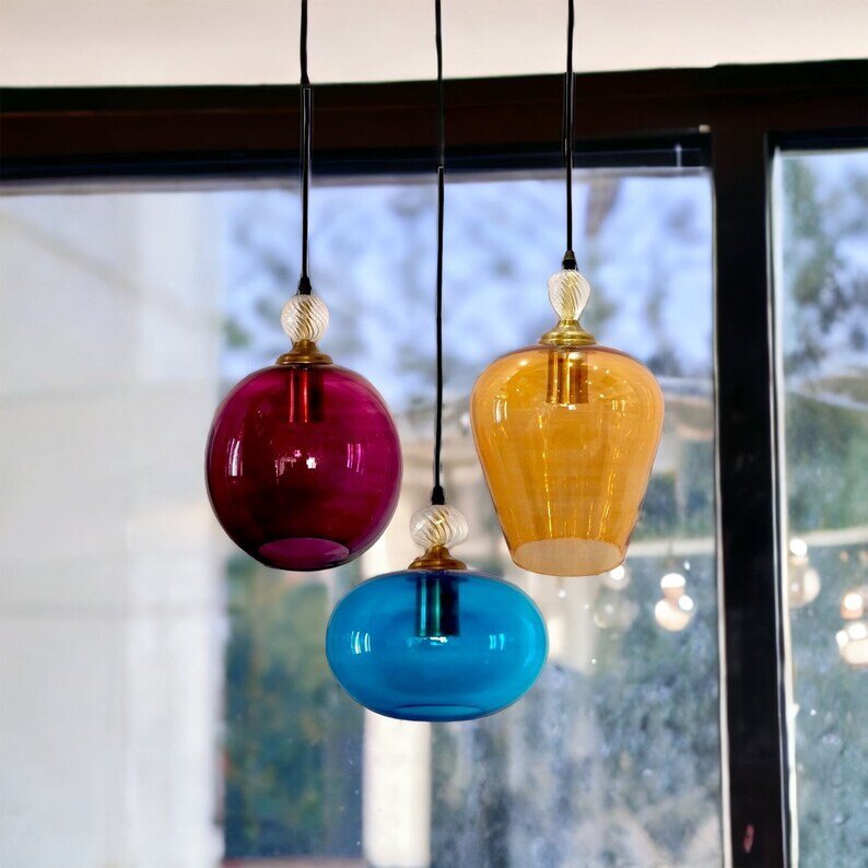 Set of three blown glass light pendants in Custom colors - Les Trois Pyramides