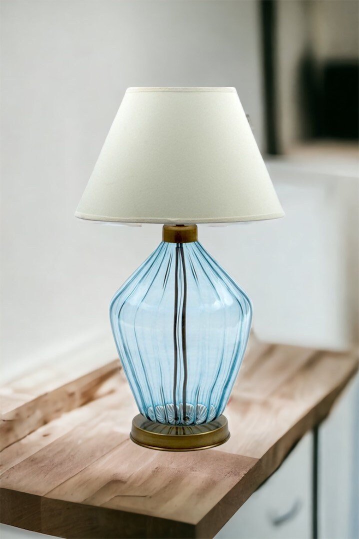 Set of Two Table Lamps - Les Trois Pyramides