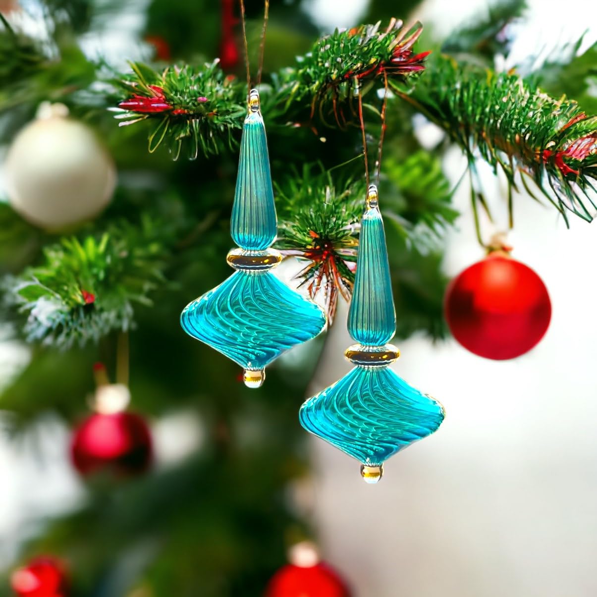 Turquoise Ribbed Tree Topper Ornament for Christmas Tree Decorations | Xmas Holiday Handmade Gift | Handblown Hand Painted Egyptian Ornament - Les Trois Pyramides