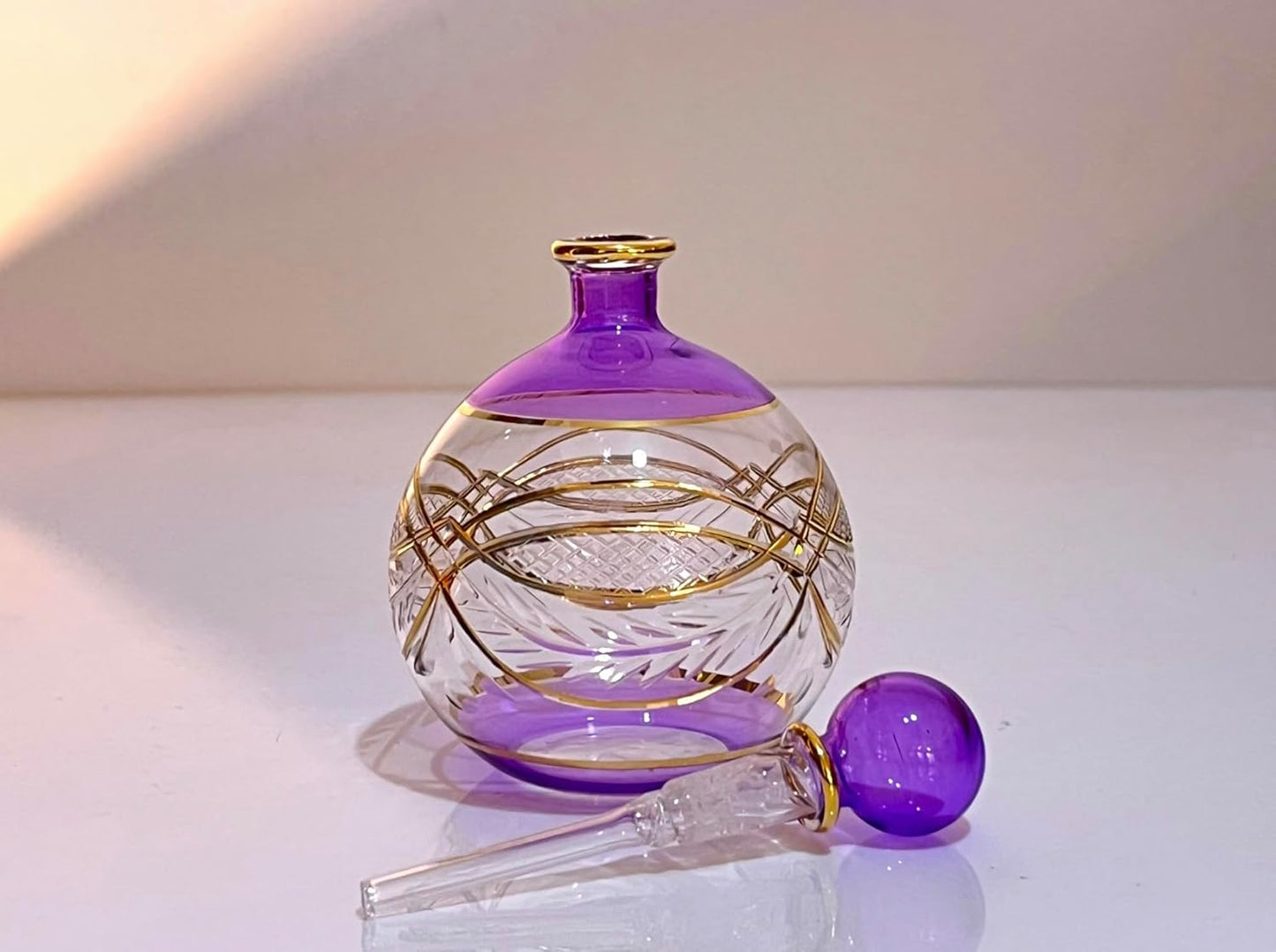 Violet Engraved Perfume Bottle with 14K Gold | Les Trois Pyramides